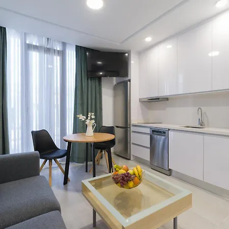 Apartment Canteras Next To The Beach